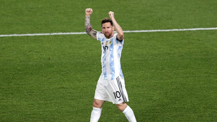 Messi festeja el gol de la Selección Argentina.